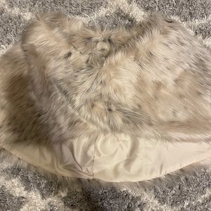 Never Worn Betsy Johnson Shoulder cover Fur shall